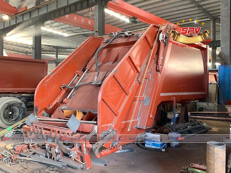 10 CBM Rubbish Compactor Superstructure - Rear Right