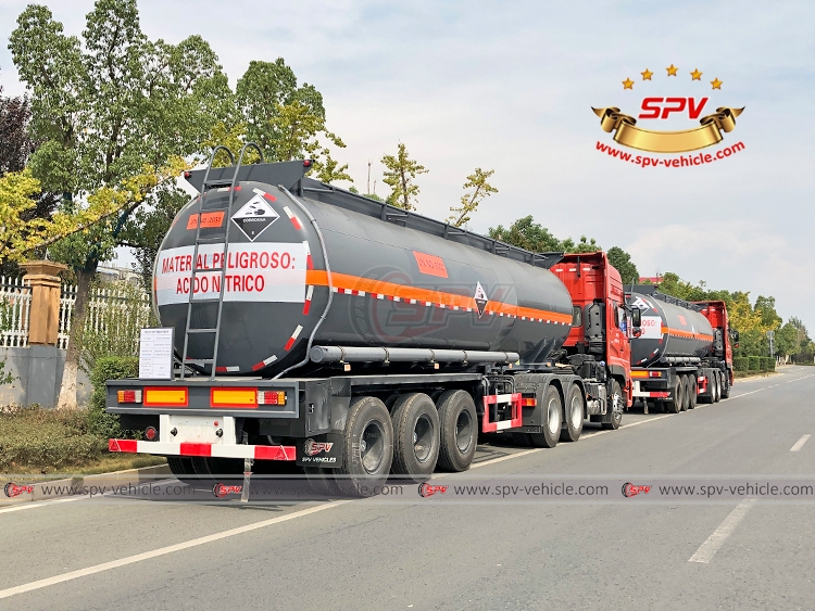 35,000 Litres Dilute Nitric Acid  Tank Semitrailer - Rear Right