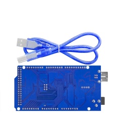 MEGA2560-Board mit USB Kabel
