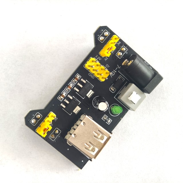 MB-102 Breadboard Power Module - Specialized Power Module for Breadboards - Compatible with 5V and 3.3V