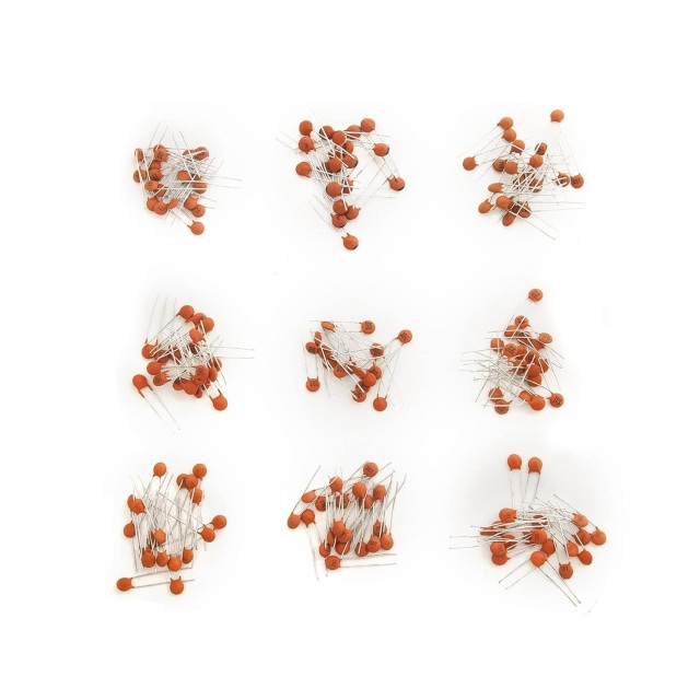 1000-Piece Ceramic Capacitor Kit – 50 Values (1pF–100nF), 20pcs Each, with Labeled Storage Box