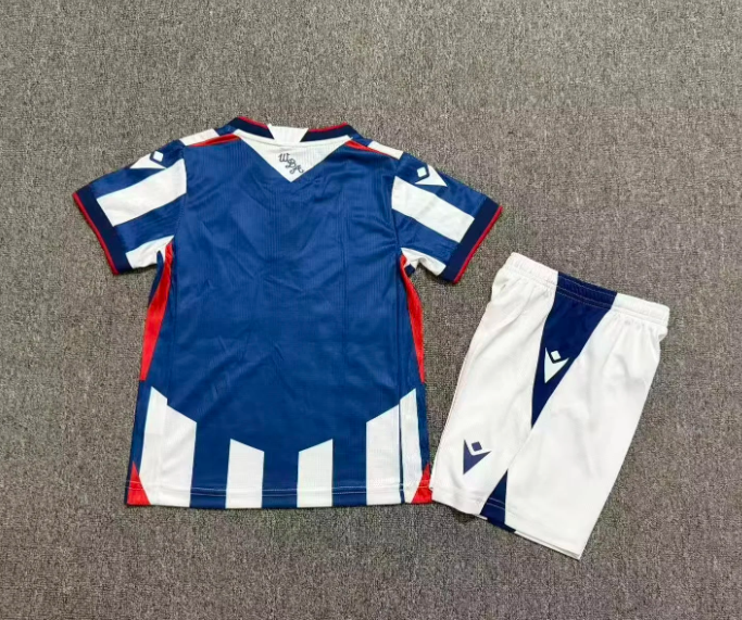 26 27 West Bromwich Albion Kids Home Soccer Jersey