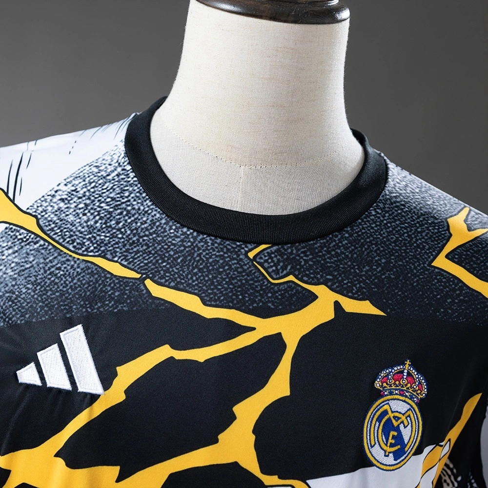2025-26 REAL MADRID MARVEL T-SHIRT WHITE/GOLD