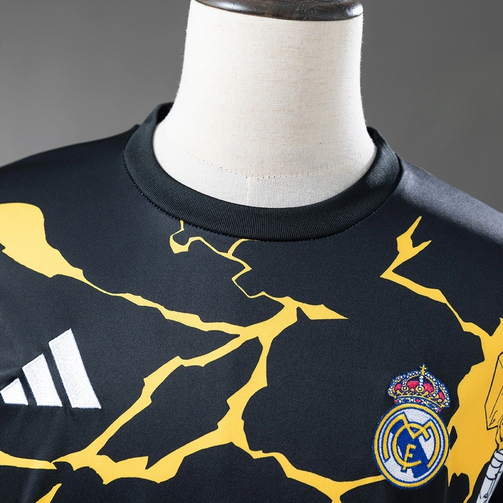 2025-26 REAL MADRID MARVEL T-SHIRT NEGRA