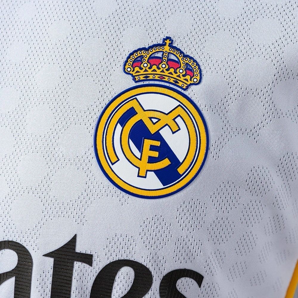 2025-26 REAL MADRID LONG SLEEVE HOME （PLAYER VERSION）