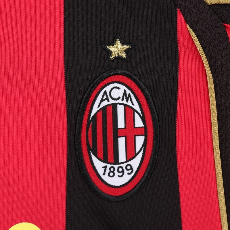 2006-07  AC MILAN HOME  KIDS KIT (JERSEY+SHORTS)