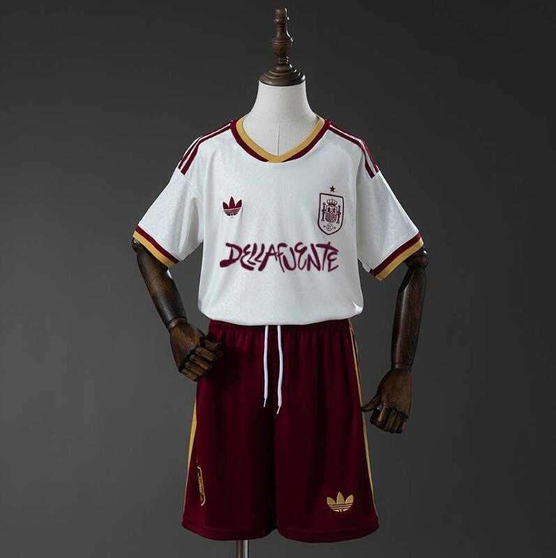 2026 SPAIN ESPAÑA VISITANTE X DELLAFUENTE AWAY MAN AND KIDS KIT （JERSEY+SHORT）