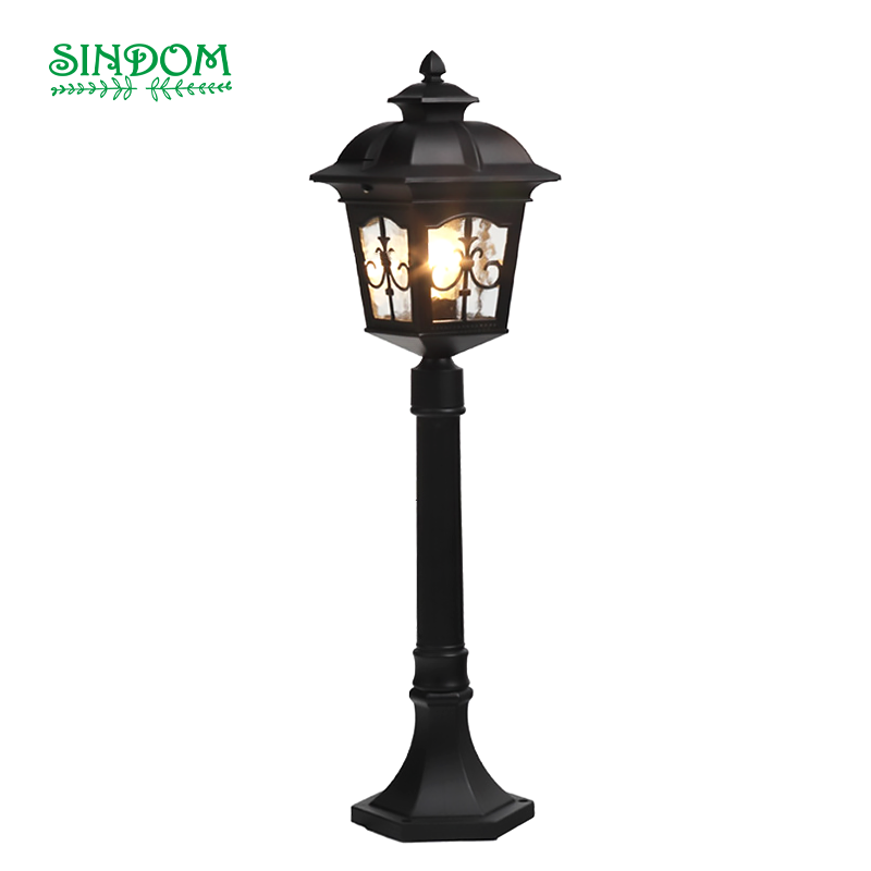 Contemporary Aluminum Lawn Lights for Garden, Pathway and Courtyard Lighting