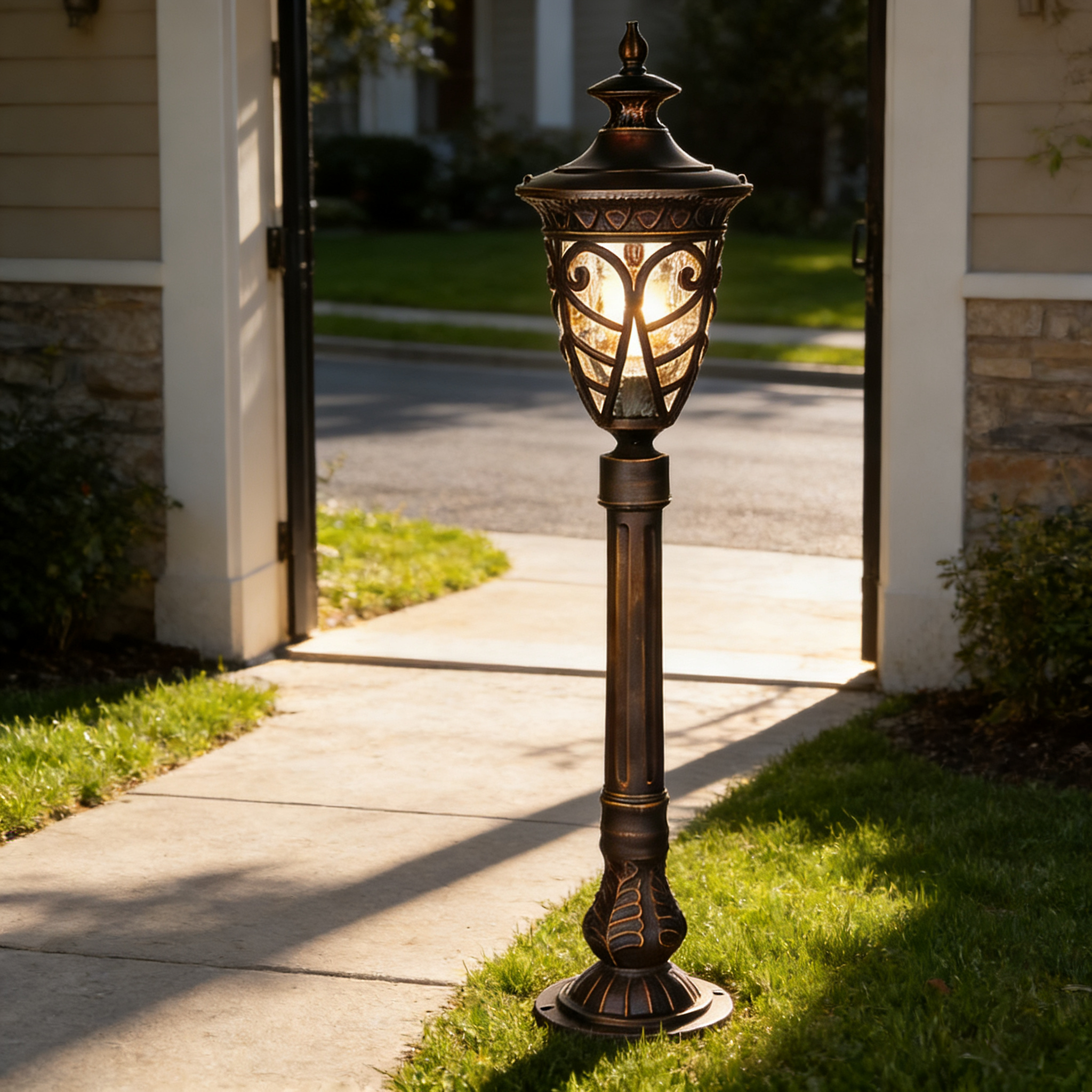 Advanced Waterproof Aluminum Lawn Lights for Garden, Yard and Landscape Use