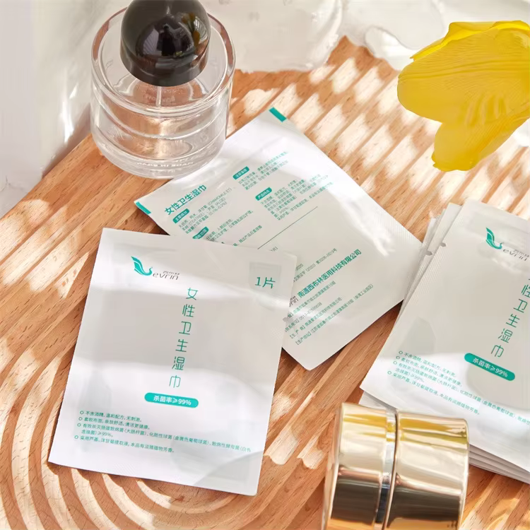 Custom Adults Organic Cotton Refresh Deodorant Wipes Individually Wrapped Wet Wipes for Women Men's Body Face Armpits