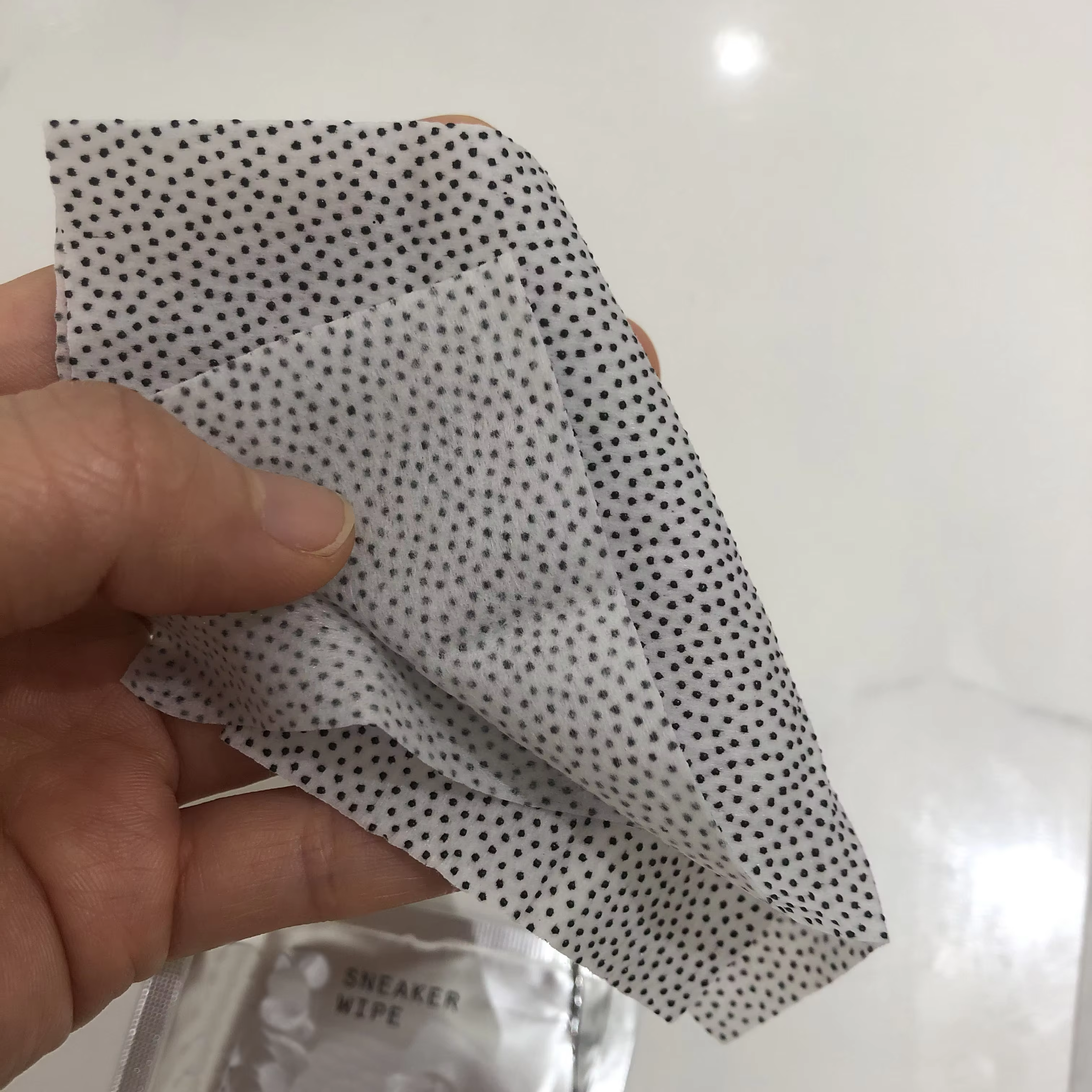 Private Label Non-alcoholic Dual Textured Wipes for Quick Cleaning Shoes Individually Packaged 30PCS Wet Wipes Sneaker Cleaner