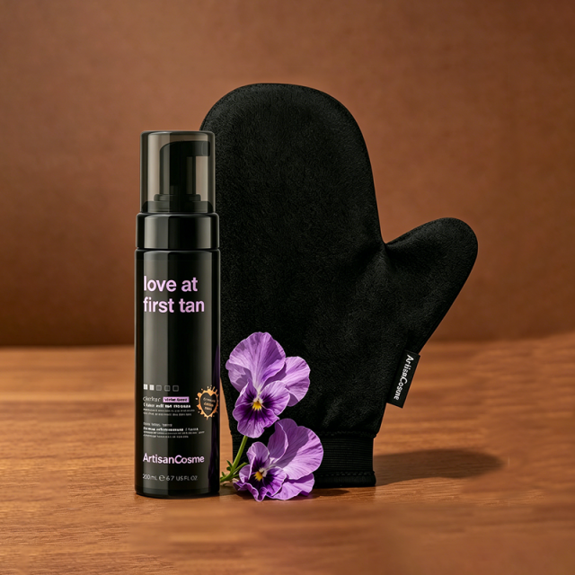 Custom Logo Violet Dark Self Tanner Mousse Kit with Applicator Mitt, 1Hr Express Vegan 6.7oz