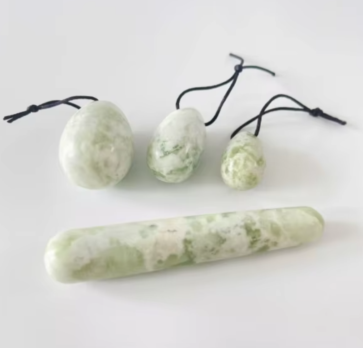 China factory wholesale white color xiuyan jade natural stone vagina tightening egg and stick for women