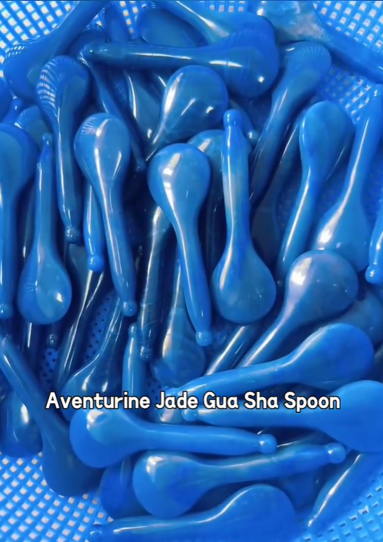 natural aventurine Acupressure massage jade Polished Stone Gua Sha Spoon for Skincare and body care
