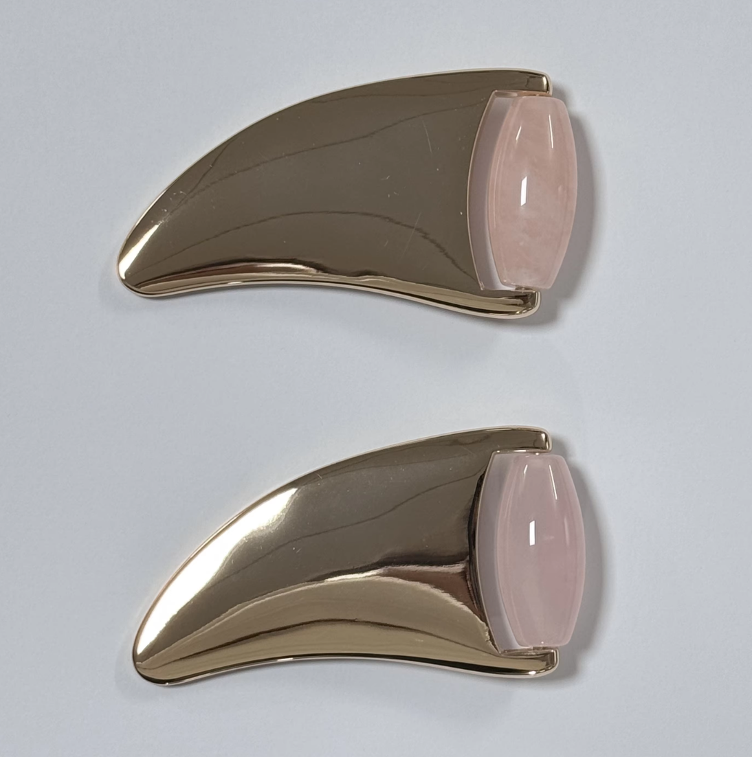2-in-1 Rose Quartz Jade Ice Roller Massage Gua Sha