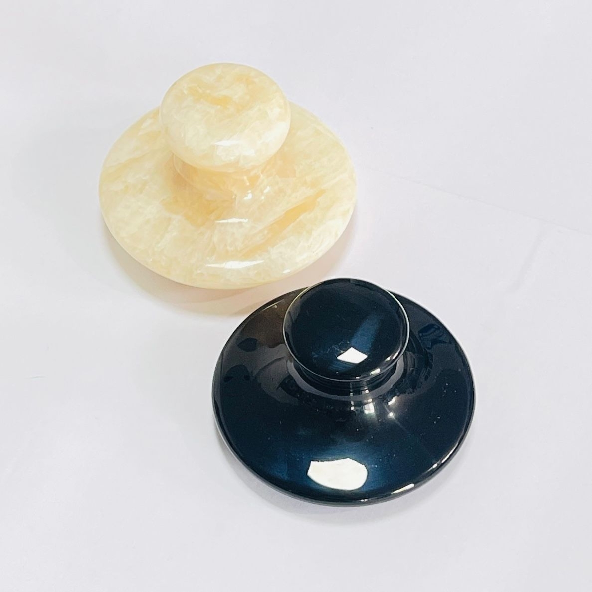 wholesale green color xiuyan jade mushroom massage face