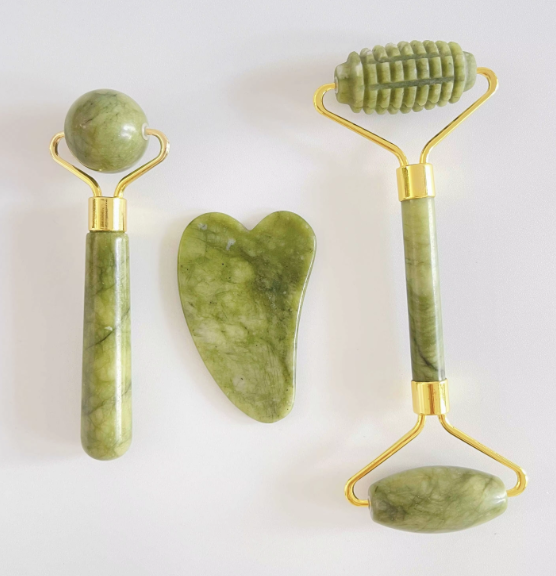face lifting green xiuyan jade beauty tools ice roller gua sha tool with box