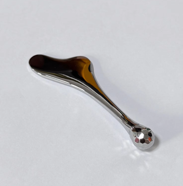 wholesale cosmetic skin care tools silver color metal gua sha massage products face cream spoon with roller massager