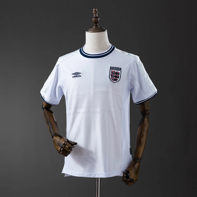1999-01 ENGLAND HOME
