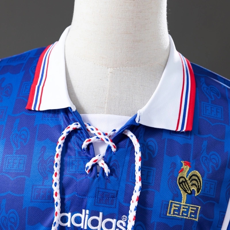 1996 FRANCE HOME