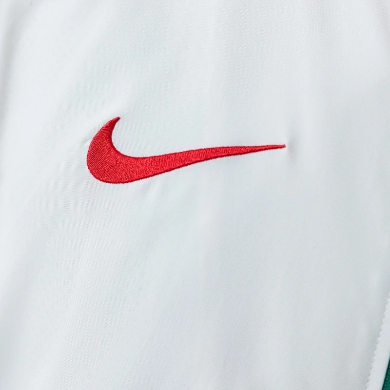 2010-11 PORTUGAL N98 WINDBREAKER - WHITE