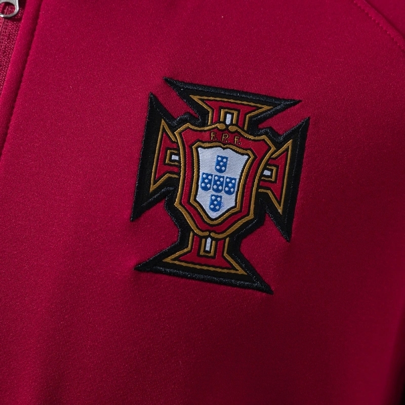 2010-11 PORTUGAL N98 WINDBREAKER - WHITE