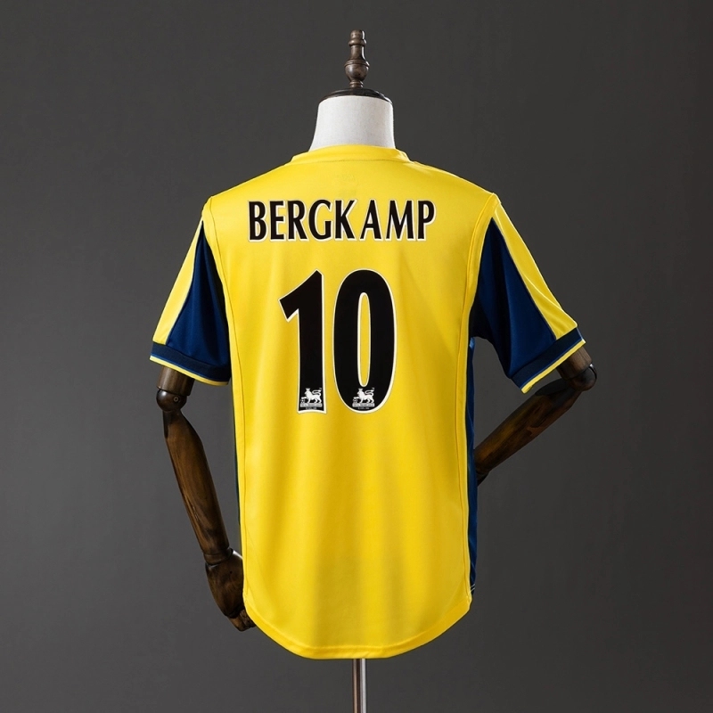 1999-01 ARSENAL AWAY