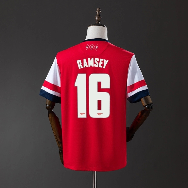 2012-13 ARSENAL HOME