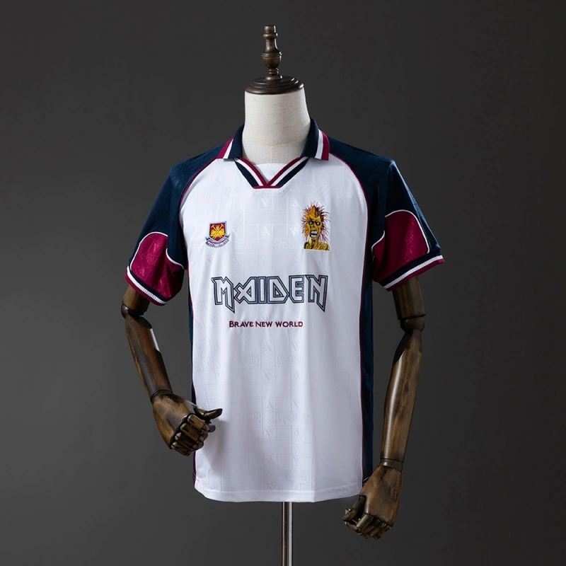1999 WEST HAM UNITED AWAY (IRON LADY)