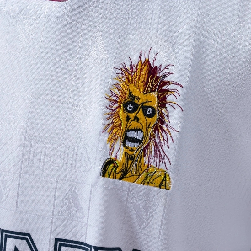 1999 WEST HAM UNITED AWAY (IRON LADY)