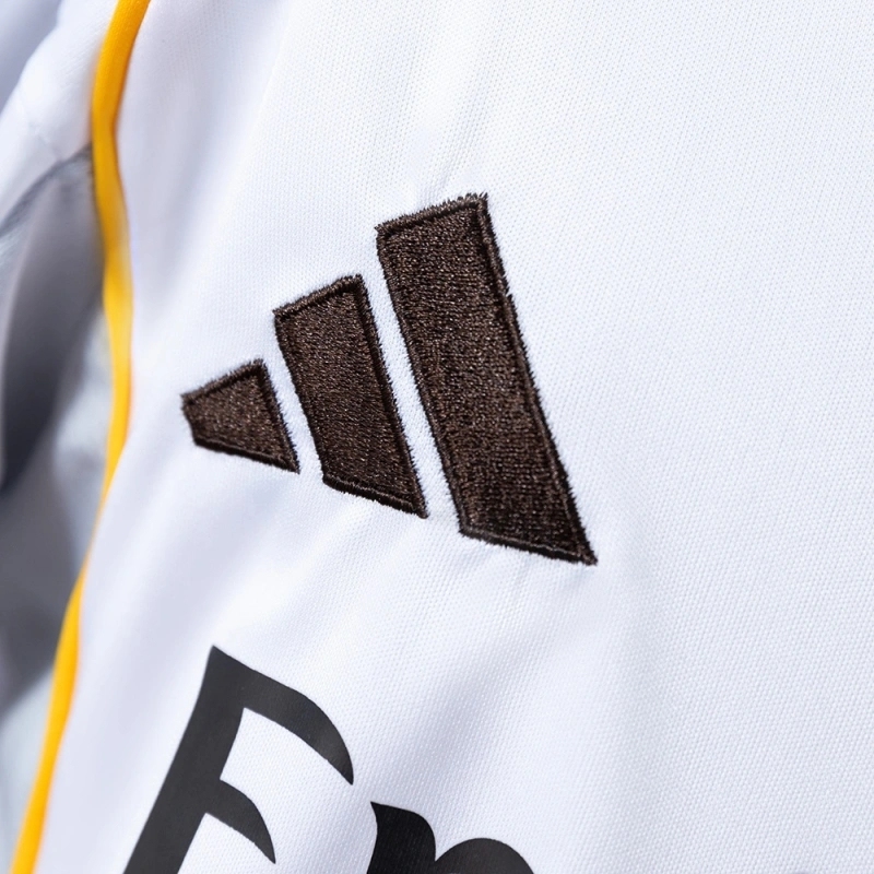 2025-26 REAL MADRID HOME MEN AND KIDS KIT