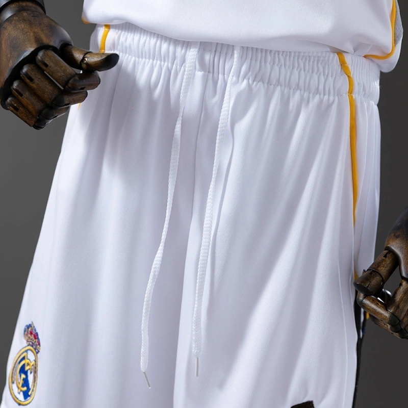 2025-26 REAL MADRID HOME MEN AND KIDS KIT