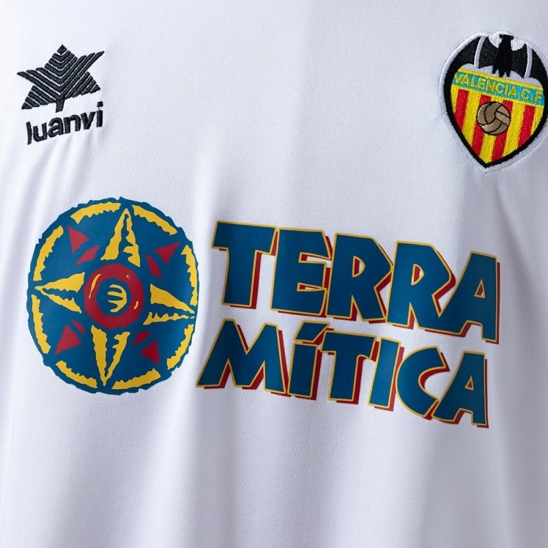 1999-00 VALENCIA HOME
