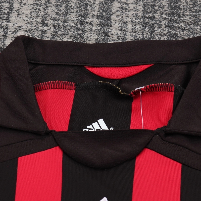 2006-07 AC MILAN HOME KIDS KIT