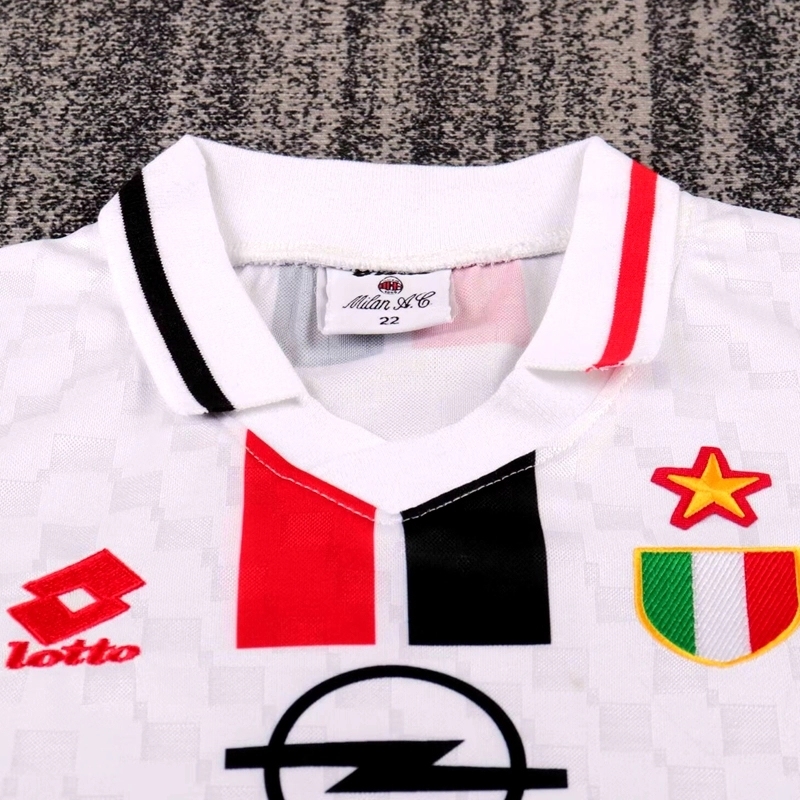 1996-97 AC MILAN AWAY KIDS KIT