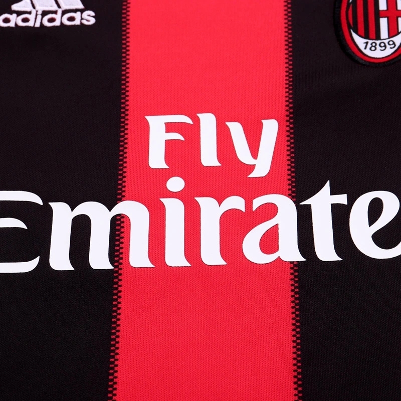 2010-11 AC MILAN HOME KIDS KIT