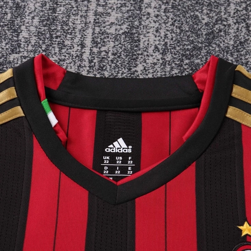 2013-14 AC MILAN HOME KIDS KIT