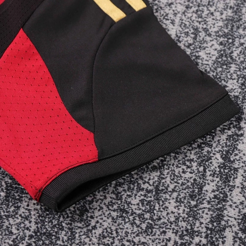2013-14 AC MILAN HOME KIDS KIT
