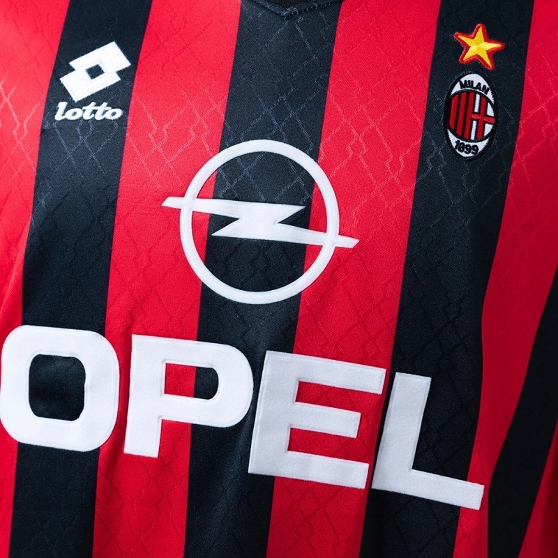 1995-96 AC MILAN HOME