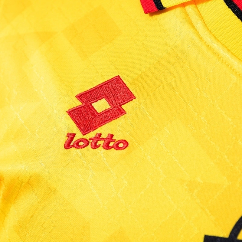 1995-96 AC MILAN AWAY