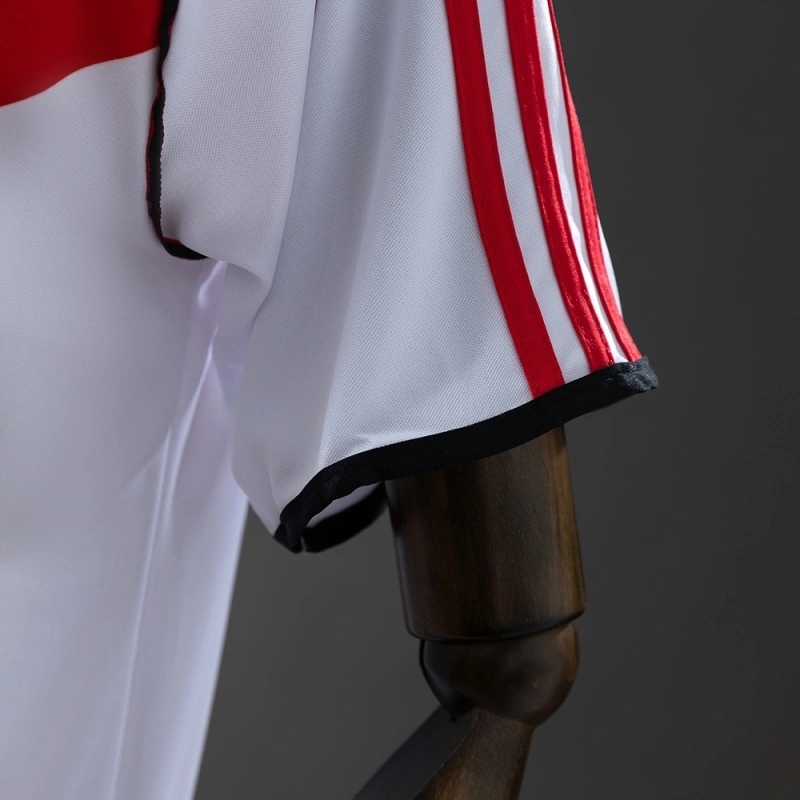 2000-01 RIVER PLATE HOME