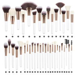 40-piece portable makeup brush set, complete makeup tool set including powder brush, foundation brush, eyeshadow brush, setting powder brush, and concealer brush.