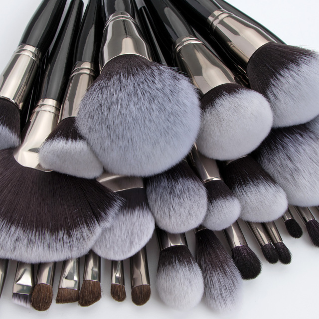 36 High-End Makeup Brushes: Eyeshadow Brushes, Foundation Brushes, Powder Brushes, Portable Makeup Brushes