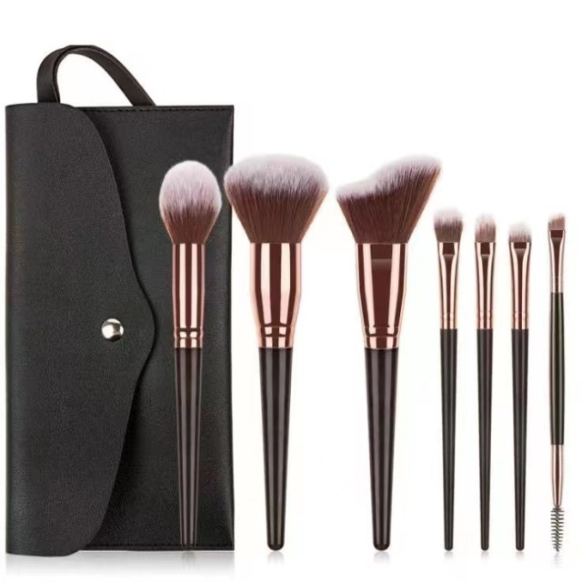 Foreign trade 7-piece, 10-piece, and 15-piece makeup brush sets, eyeshadow brushes, beauty tools, long handles, wooden handles, rose gold, portable.