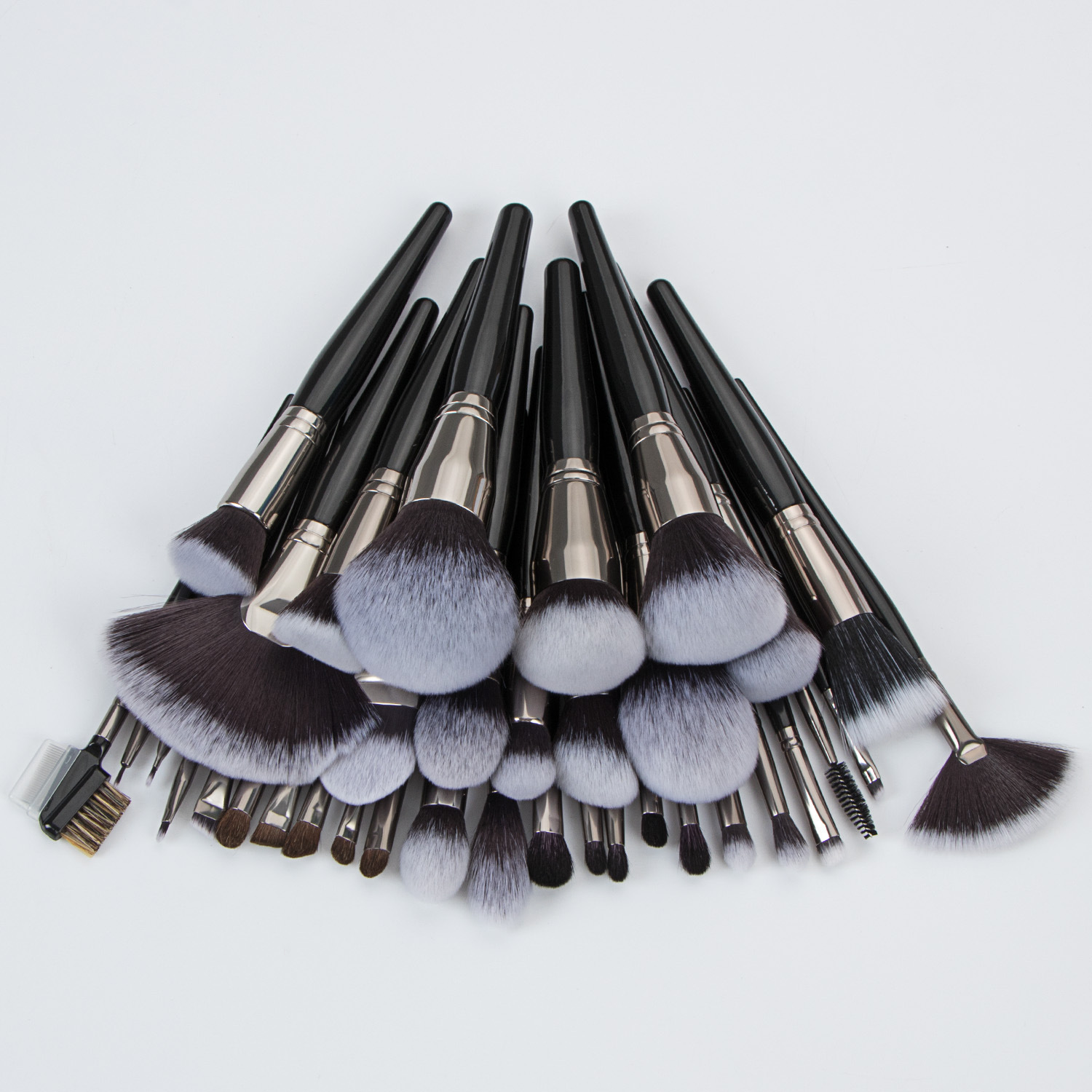 Second-generation foundation brush for applying body lotion, makeup base, nail polish, dust brush, cleaning brush, beauty powder, setting powder.
