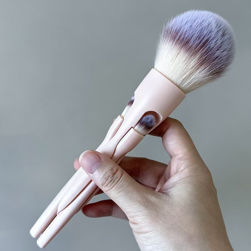 4-in-1 Makeup Brush