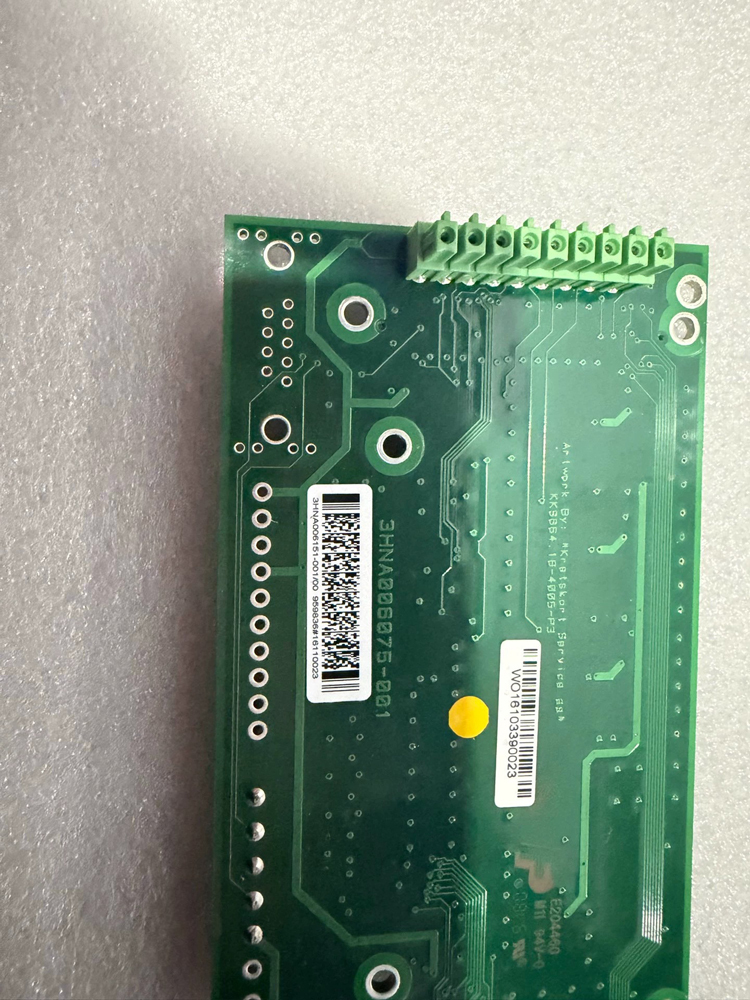 ABB 3HNA006151-001 Control Board