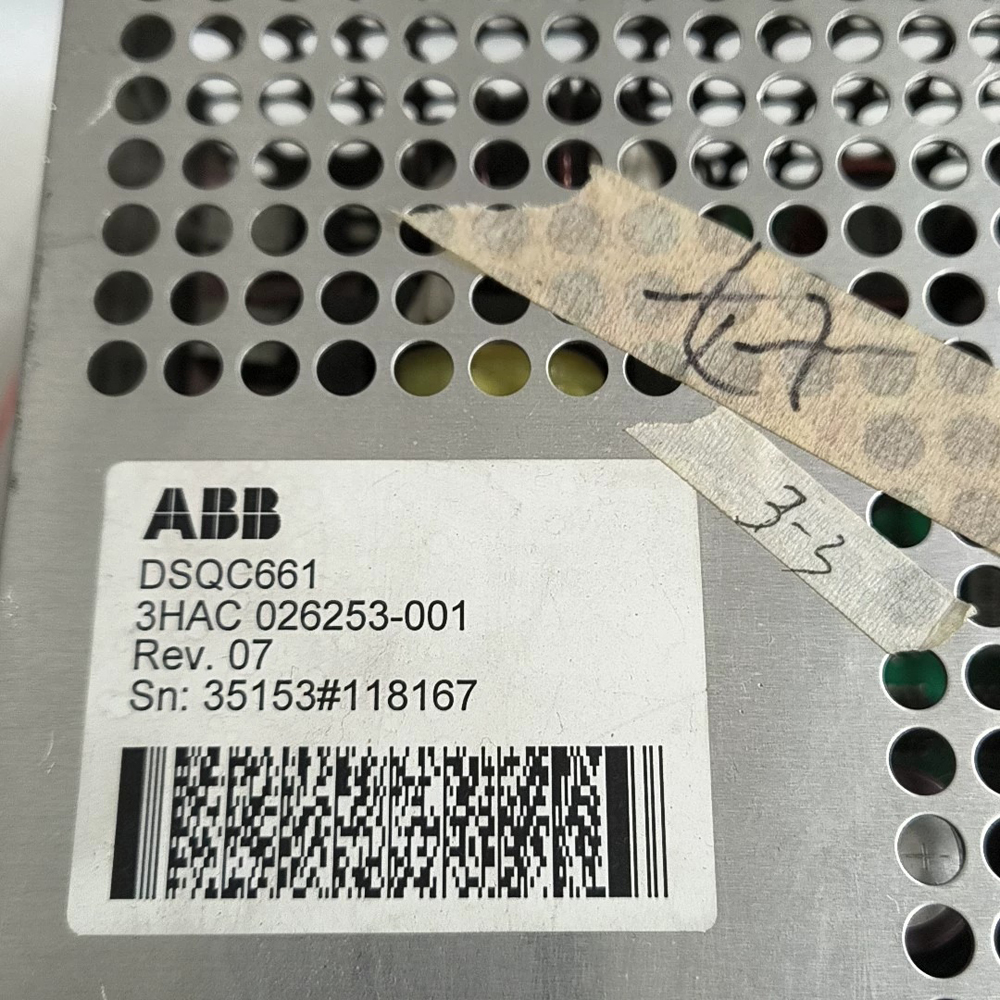 ABB DSQC661 3HAC 026253-001 3HAC026253-001 Powerbox PBSE1095