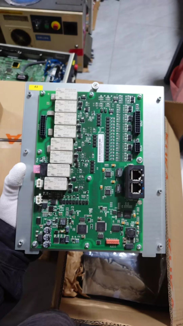 KUKA 00-161-116 KRC4 Robotic Controller Standard Safety Interface Board SIB