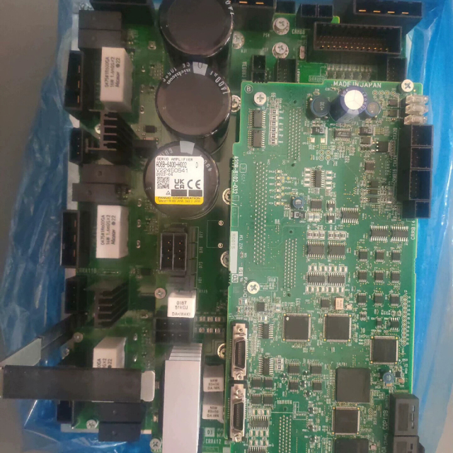 Fanuc A06B-6400-H002 Servo Drive Amplifier